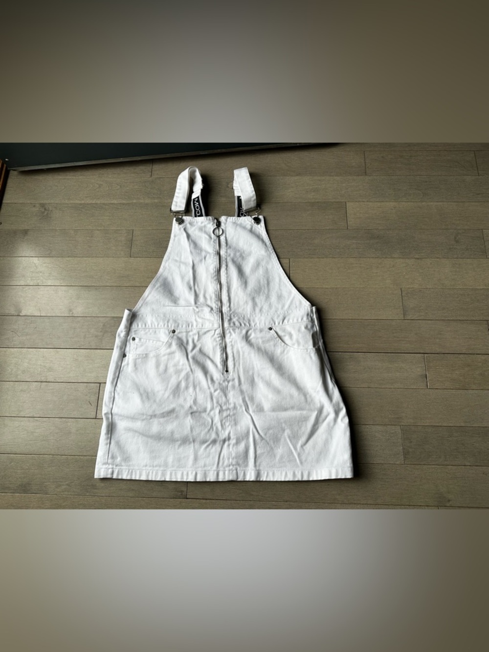 Women’s Volcom White Denim Bib Style Overalls Zipper Pockets Above Knee Dress LG